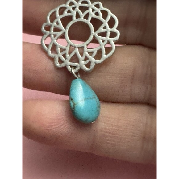 Silvertone Filigree Howlite Teardrop Dangle Earrings 1.5 Inch - Picture 2 of 5